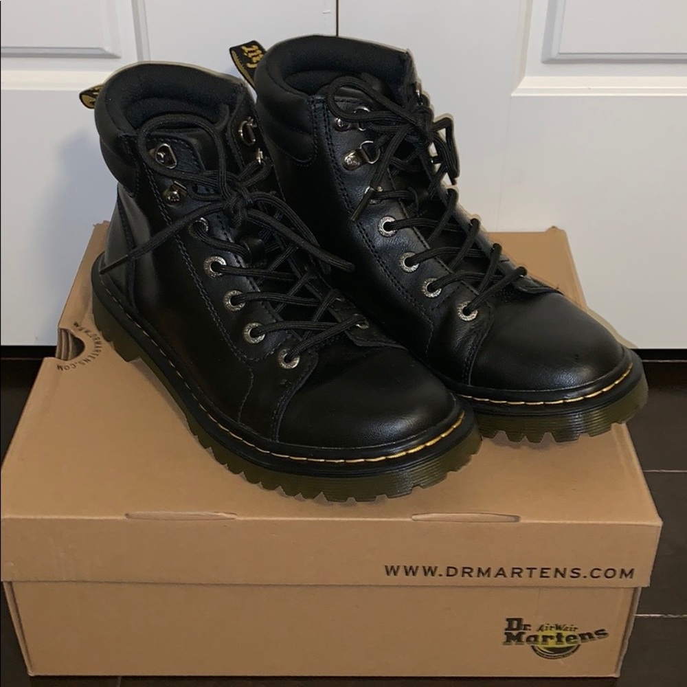 doc martens ankle boots